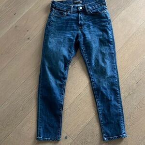 Abercrombiembie Men’s athletic fit Jean